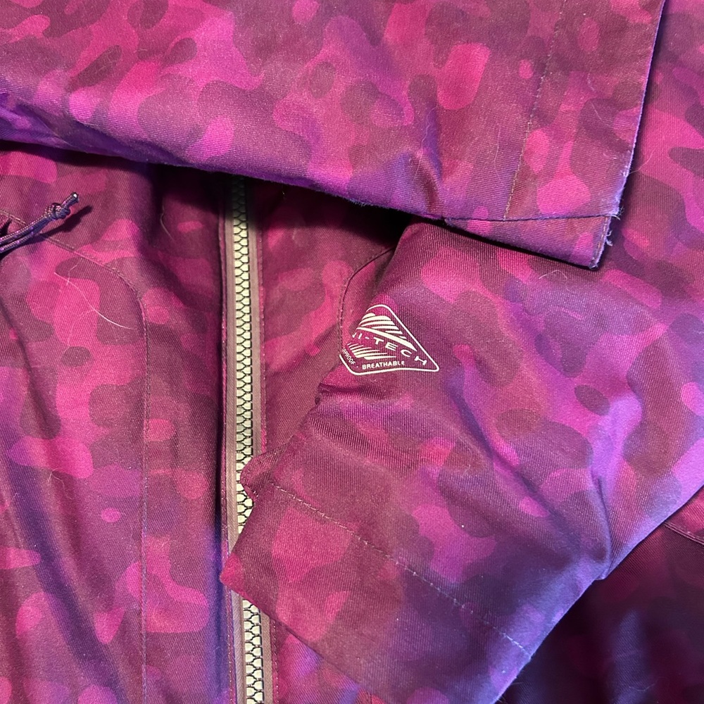 Women’s Columbia Omni - Heat Jacket - Picture 3 of 5
